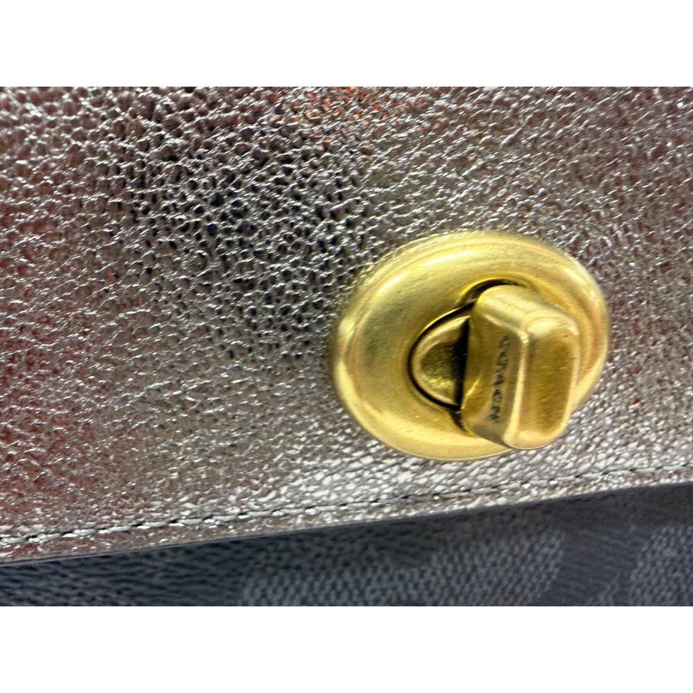 COACH Metallic Colorblock 40073 Canvas Signature Turnlock Chain Crossbody NEW! - Picture 3 of 10